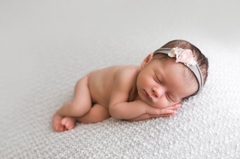 Metro Detroit Newborn Photograhy